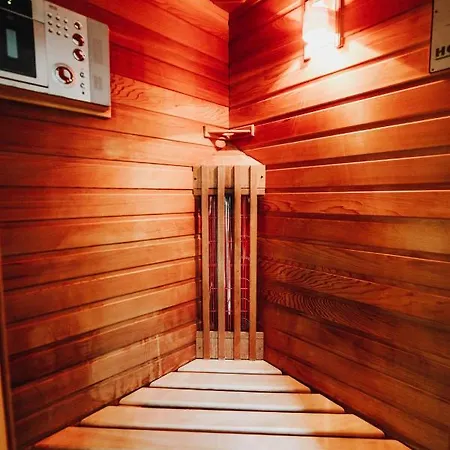 Chalet Scandinave Avec Sauna Ir - In The Woods Gesves